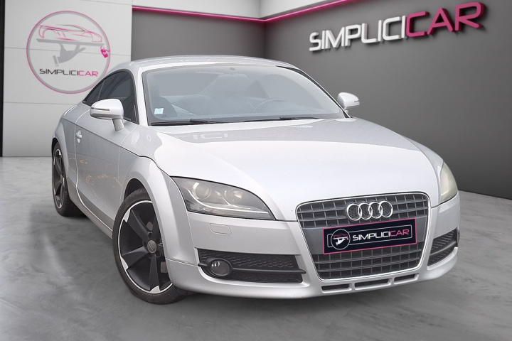 AUDI TT COUPE