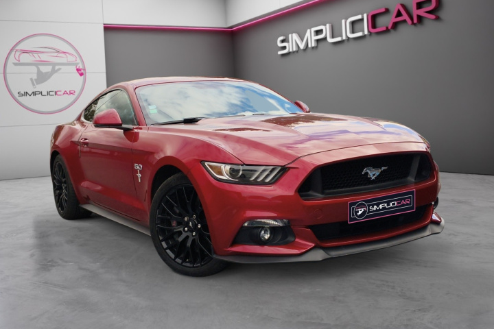 FORD MUSTANG FASTBACK