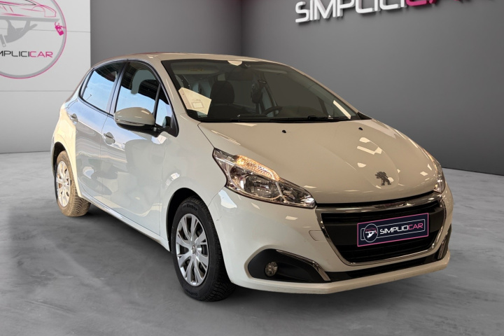 PEUGEOT 208 AFFAIRE