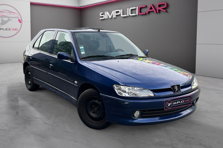 PEUGEOT 306