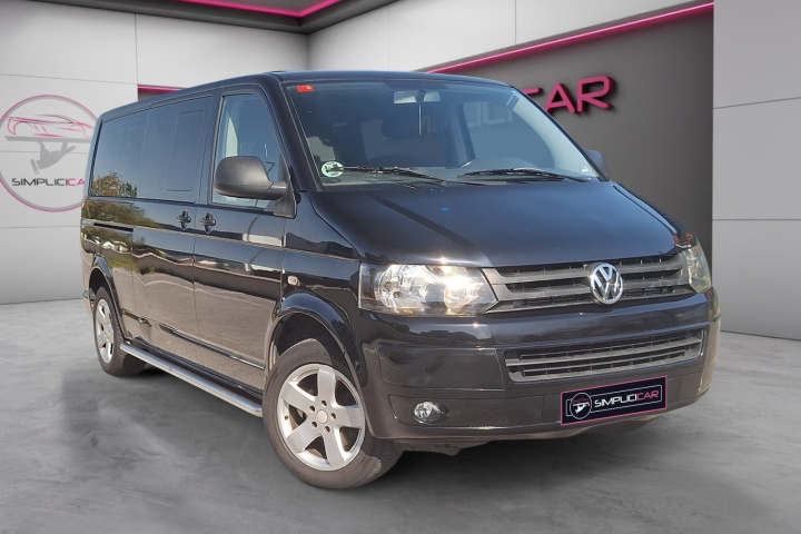 VOLKSWAGEN CARAVELLE